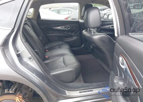 2019 Infiniti Q70L 3.7X Luxe from USA, damaged, VIN JN1BY1PR7KM725315